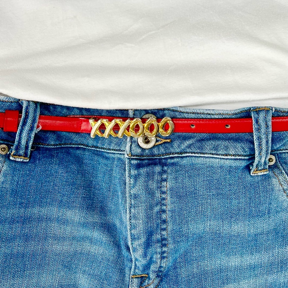 Vintage Paloma Picasso Italian Red Leather XXXOOO Belt - Picture 5 of 10